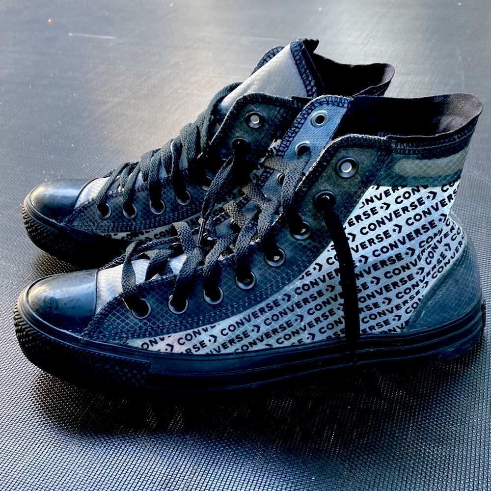 Converse - Picture 2 of 5